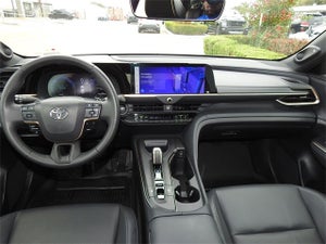 2023 Toyota Crown Platinum