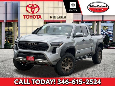 2026 Toyota Tacoma i-FORCE MAX Trailhunter