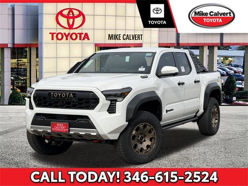 2026 Toyota Tacoma i-FORCE MAX Trailhunter