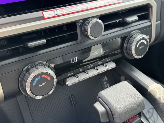 2026 Toyota Tacoma i-FORCE MAX TRD Sport i-FORCE MAX