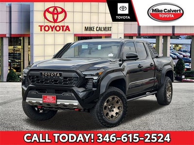 2026 Toyota Tacoma i-FORCE MAX Trailhunter