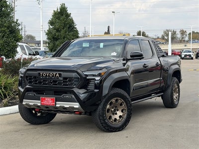 2026 Toyota Tacoma i-FORCE MAX Trailhunter
