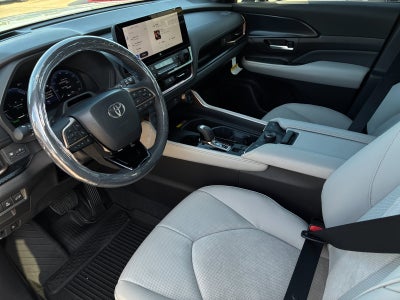 2026 Toyota Grand Highlander Hybrid Hybrid MAX Platinum