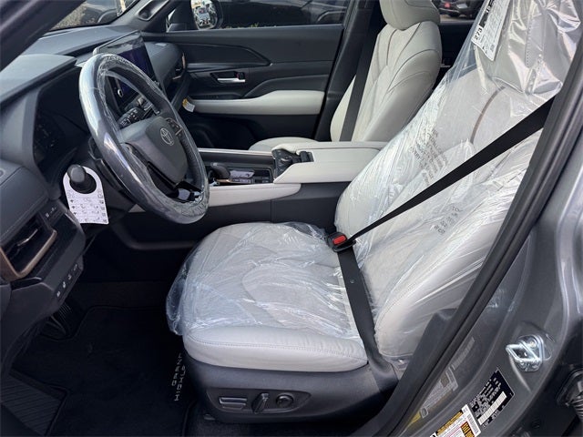 2026 Toyota Grand Highlander Hybrid Hybrid MAX Platinum