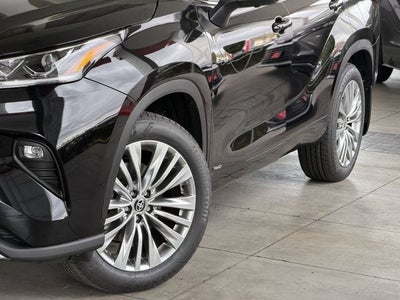 2026 Toyota Highlander Hybrid Hybrid Platinum