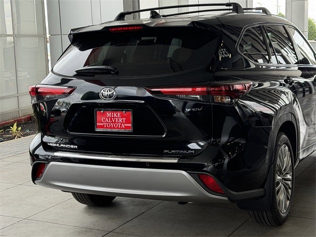 2026 Toyota Highlander Hybrid Hybrid Platinum