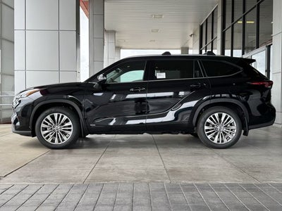 2026 Toyota Highlander Hybrid Hybrid Platinum