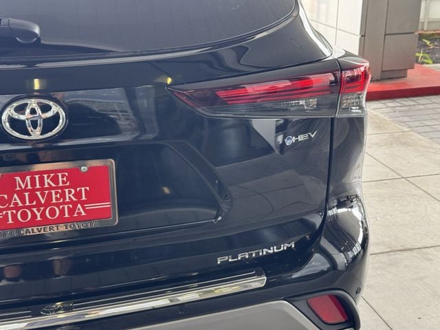 2026 Toyota Highlander Hybrid Hybrid Platinum