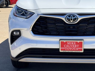 2026 Toyota Highlander Hybrid Hybrid Platinum