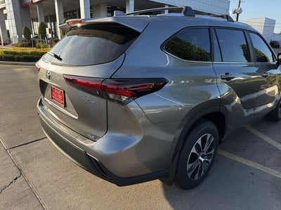 2026 Toyota Highlander Hybrid Hybrid XLE
