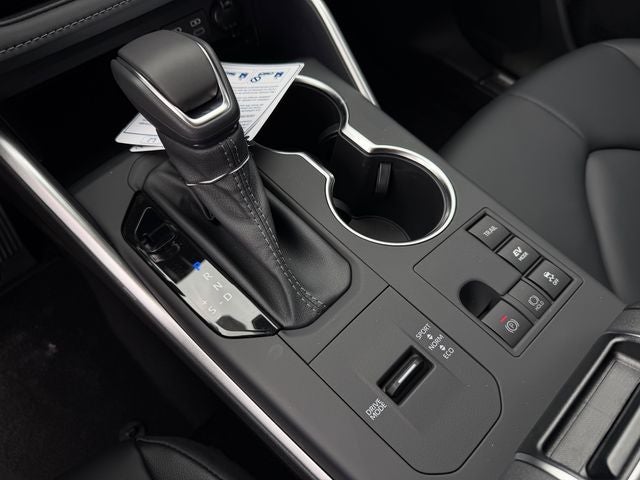 2026 Toyota Highlander Hybrid Hybrid XLE