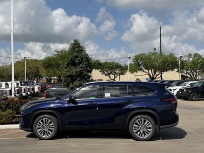 2026 Toyota Highlander Platinum