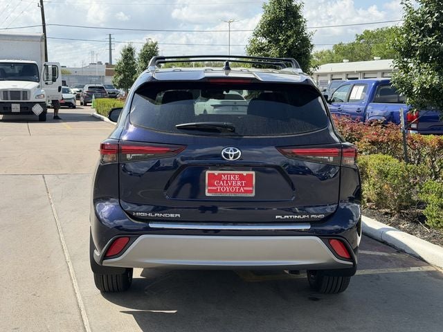 2026 Toyota Highlander Platinum