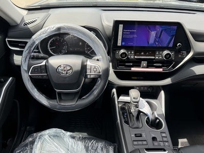 2026 Toyota Highlander XLE