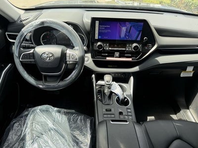 2026 Toyota Highlander XLE
