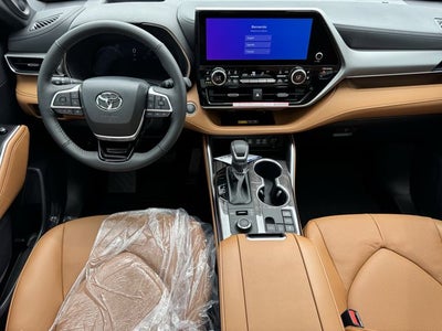 2026 Toyota Highlander Platinum