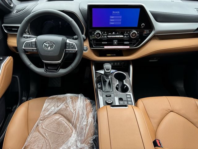 2026 Toyota Highlander Platinum