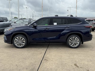 2026 Toyota Highlander Platinum