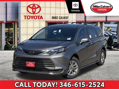 2026 Toyota Sienna LE