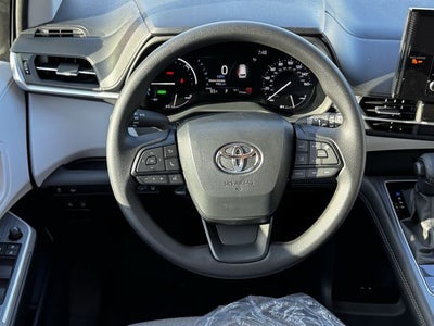 2026 Toyota Sienna LE
