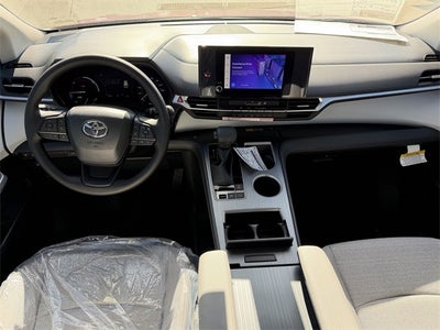 2026 Toyota Sienna LE