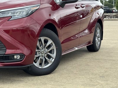 2026 Toyota Sienna XLE