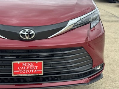 2026 Toyota Sienna XLE