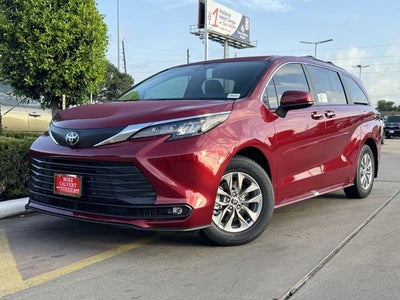 2026 Toyota Sienna XLE