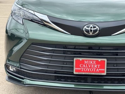 2026 Toyota Sienna XLE