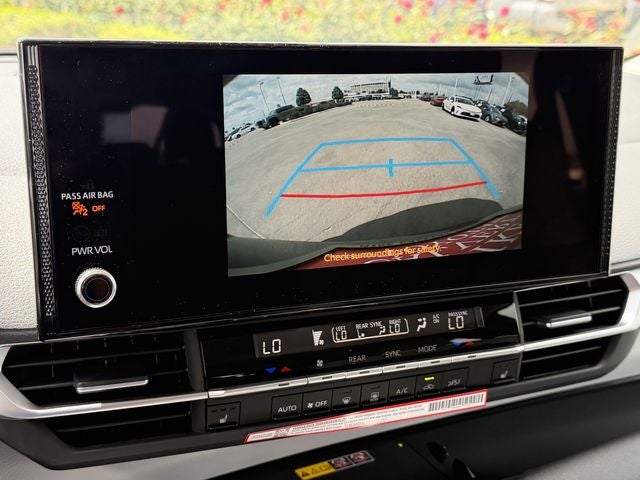 2026 Toyota Sienna XLE 8 Passenger