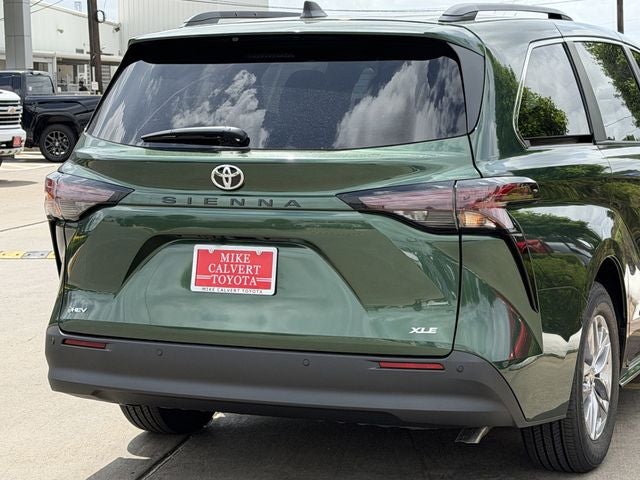 2026 Toyota Sienna XLE 8 Passenger