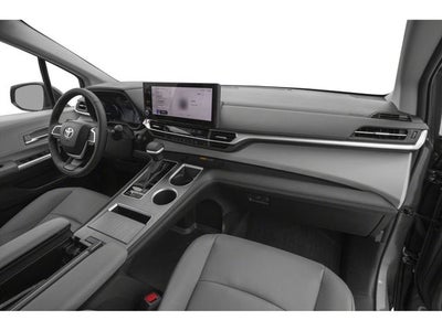 2026 Toyota Sienna XLE 8 Passenger