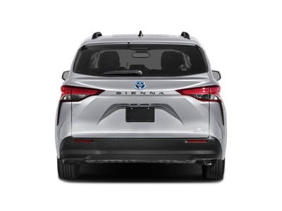 2025 Toyota Sienna XLE 8 Passenger