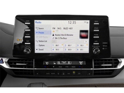 2025 Toyota Sienna XLE 8 Passenger