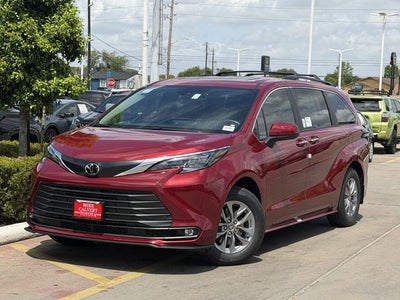 2026 Toyota Sienna XLE