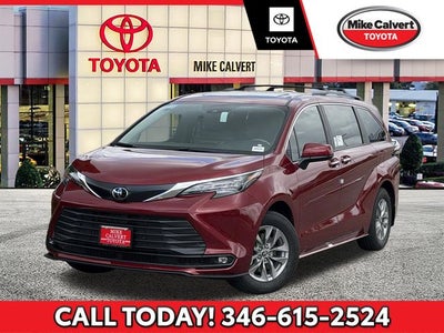 2026 Toyota Sienna XLE