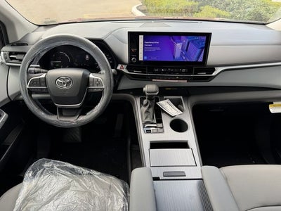 2026 Toyota Sienna XLE