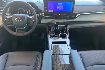 2026 Toyota Sienna Limited 7 Passenger