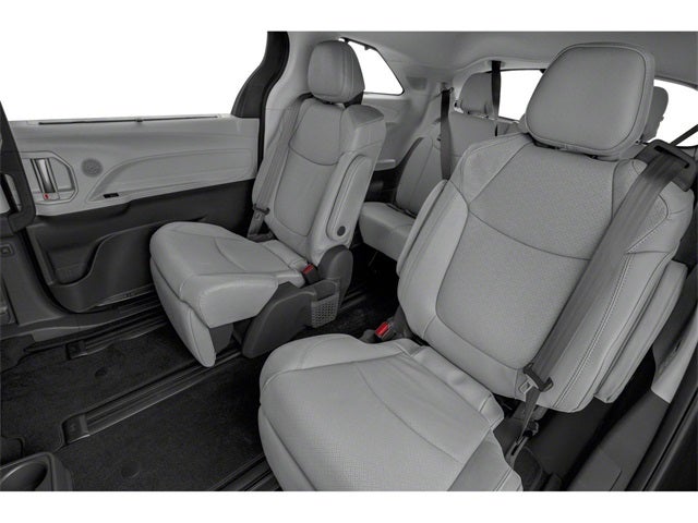 2026 Toyota Sienna Limited 7 Passenger
