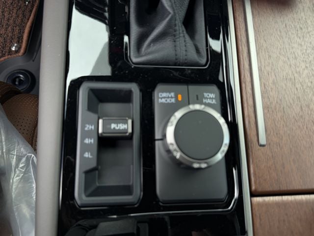 2026 Toyota Tundra i-FORCE MAX 1794 Edition i-FORCE MAX