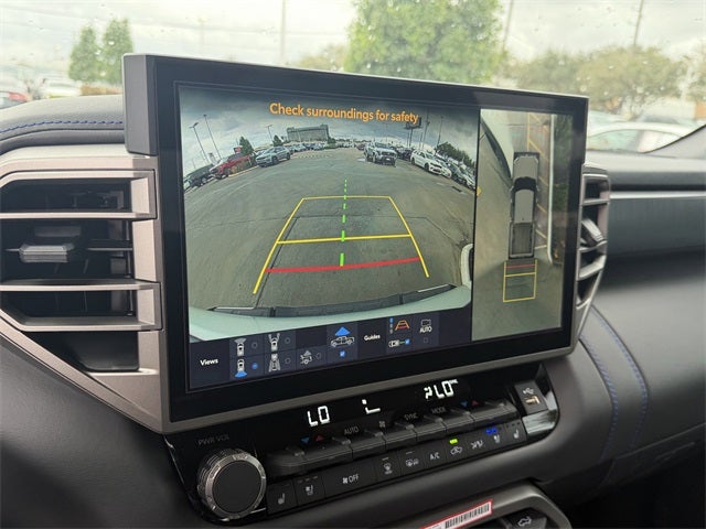 2026 Toyota Tundra i-FORCE MAX Platinum i-FORCE MAX