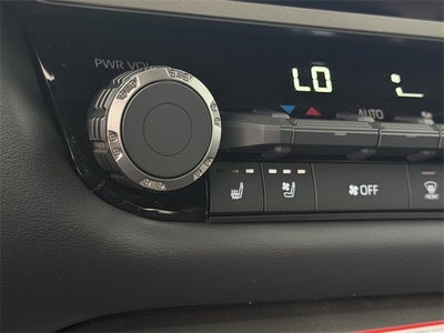 2026 Toyota Tundra i-FORCE MAX Platinum i-FORCE MAX