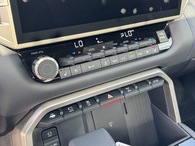 2026 Toyota Tundra i-FORCE MAX Platinum i-FORCE MAX