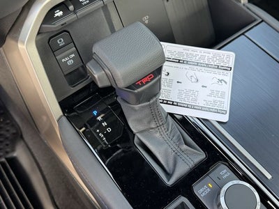 2026 Toyota Tundra i-FORCE MAX Platinum i-FORCE MAX