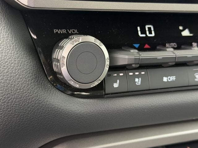 2026 Toyota Tundra i-FORCE MAX Limited i-FORCE MAX
