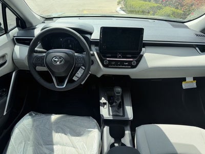 2026 Toyota Corolla Cross LE