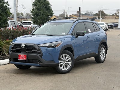 2026 Toyota Corolla Cross LE
