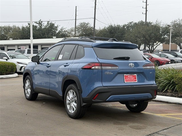 2026 Toyota Corolla Cross LE