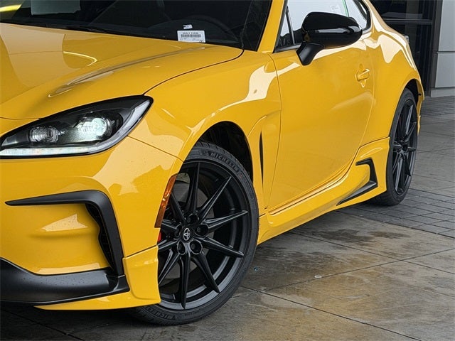 2026 Toyota GR86 GR86 Yuzu Edition