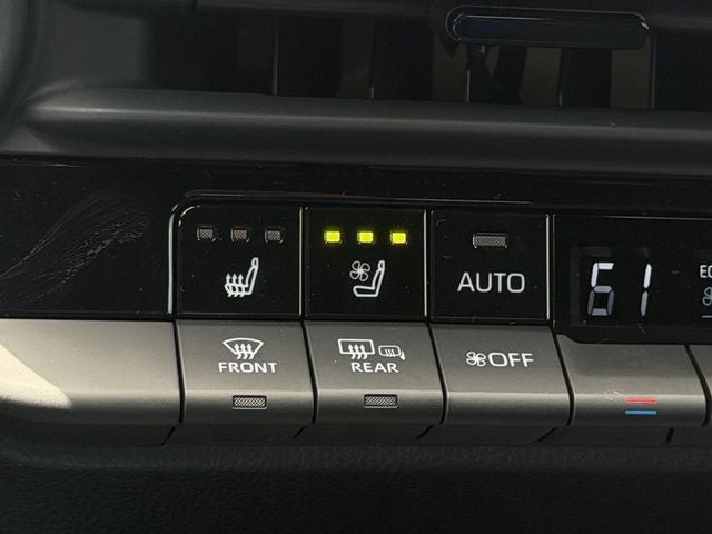 2026 Toyota Toyota Crown XLE